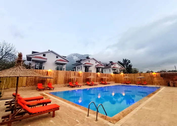 Sureyya By Kalipso 호텔 *